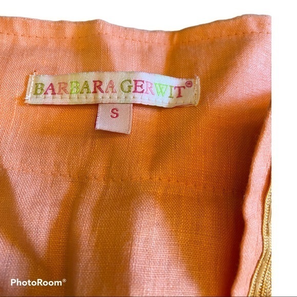 Beautiful Barbara Gerwit Tunic size small sherbet and gold in color‎ linen - Picture 2 of 2